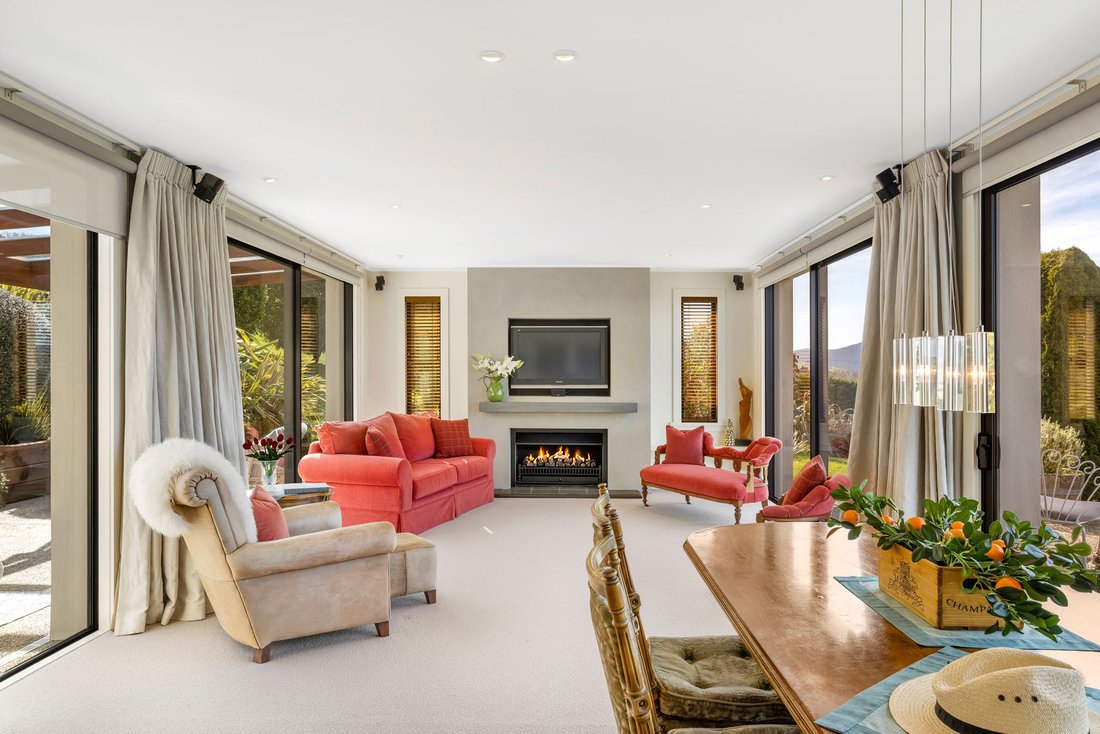 House in North Taieri, Otago, New Zealand 2 - 18981160