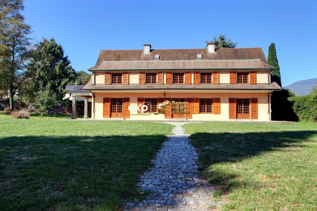 House in Chambery, Auvergne-Rhône-Alpes, France 1 - 18982244