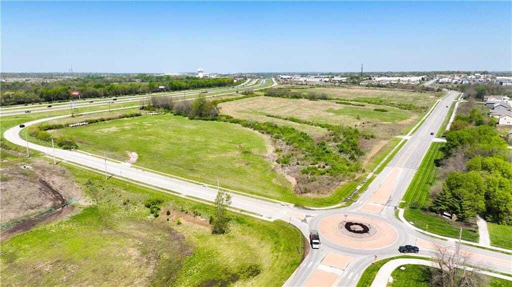Land in Raymore, Missouri, United States 5 - 18982193
