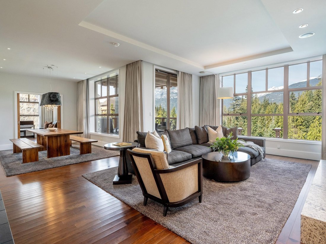 Condo in Whistler, British Columbia, Canada 2 - 18982163