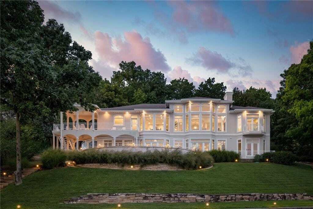 House in Lake Ozark, Missouri, United States 3 - 18982194