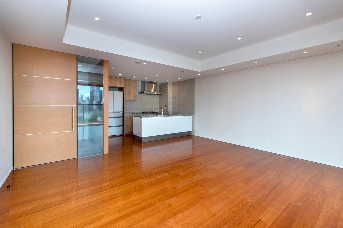 Condo in Chiyoda City, Tokyo, Japan 3 - 18982289
