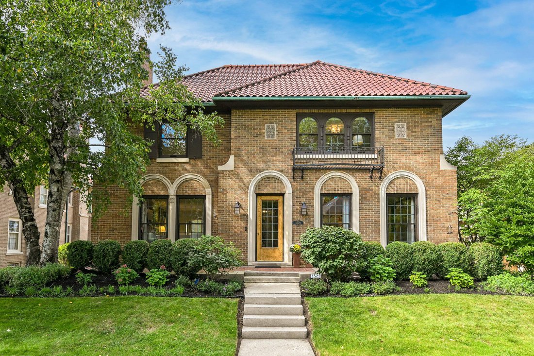 House in Milwaukee, Wisconsin, United States 1 - 18982152