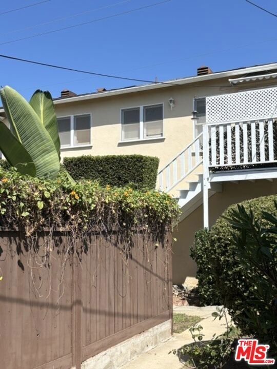 Santa Monica, California, United States 1 - 18982541