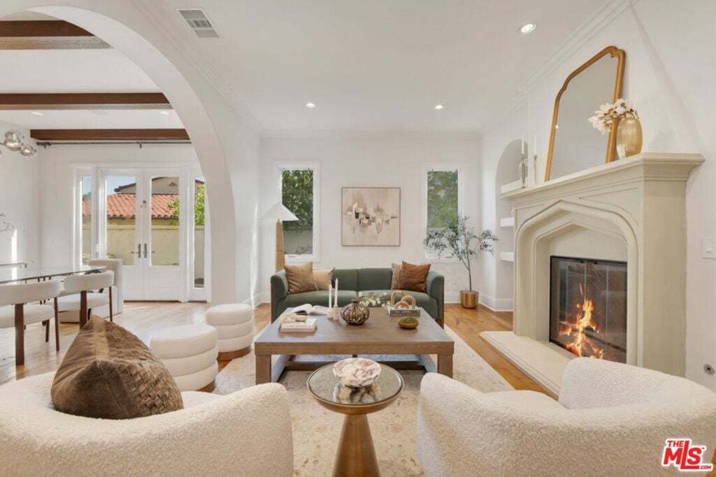 House in Hidden Hills, California, United States 4 - 18982539