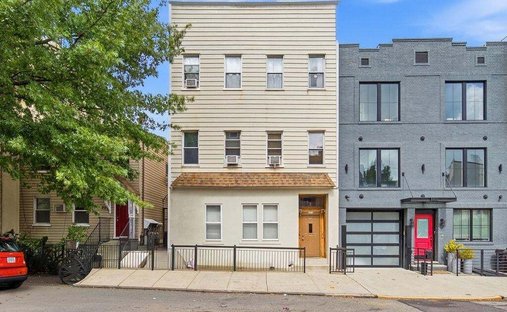 House in New York, New York, United States 1