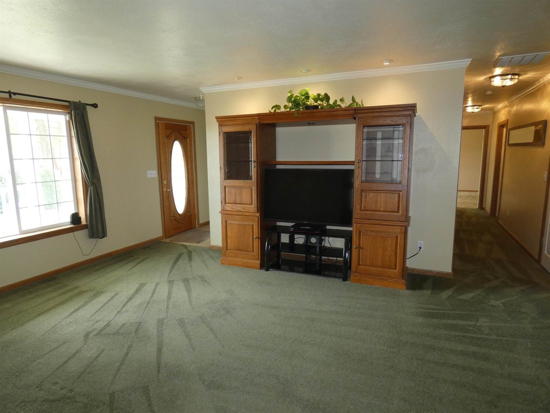House in Cheney, Washington, United States 5 - 18982400