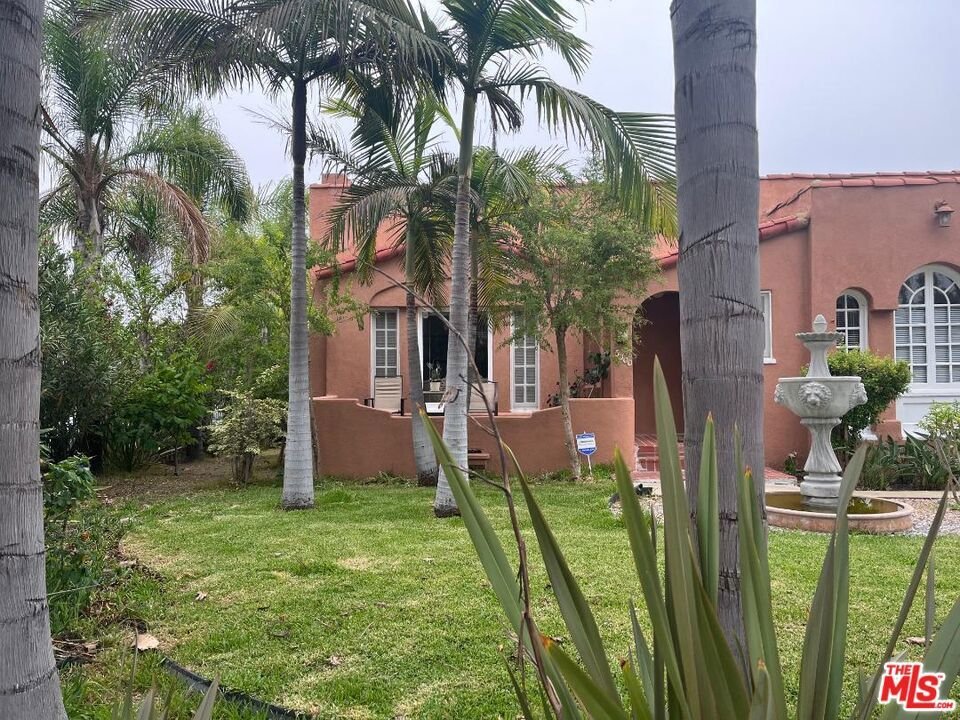 House in Los Angeles, California, United States 1 - 18982523