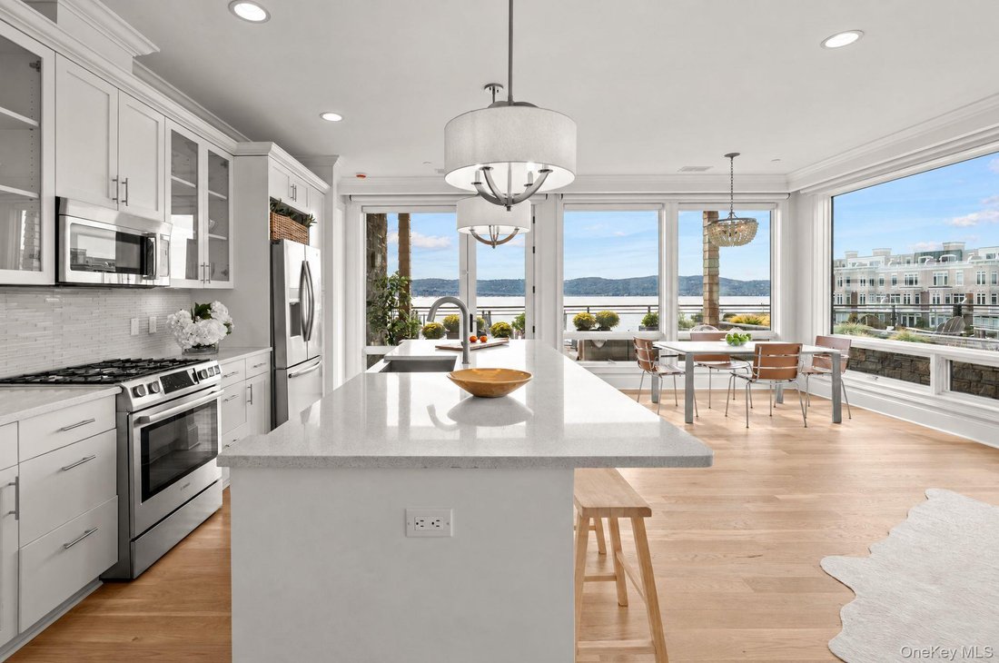 Condo in Tarrytown, New York, United States 4 - 18982553