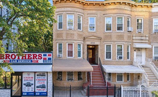House in New York, New York, United States 1