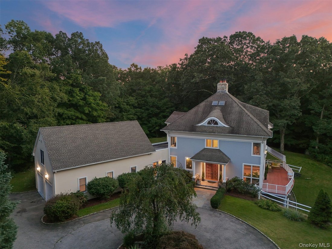 House in Bedford, New York, United States 2 - 18982556