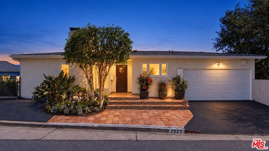 House in Los Angeles, California, United States 1 - 18982530