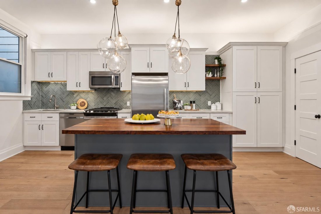 Condo in San Francisco, California, United States 2 - 18982357