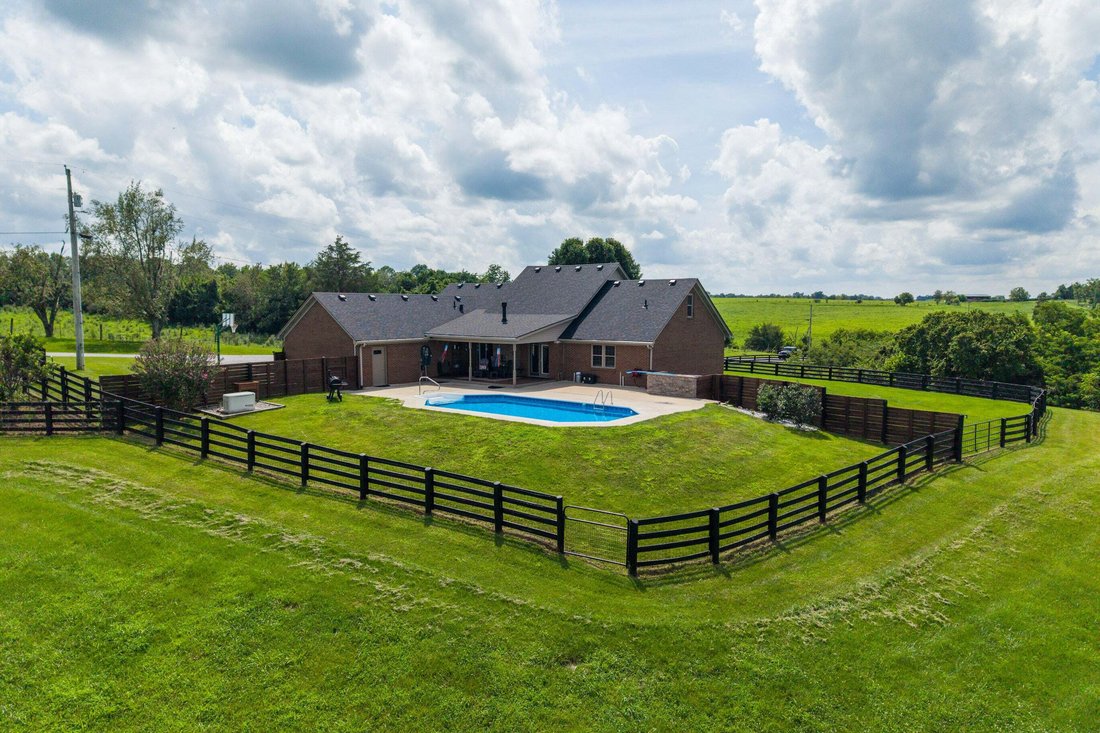 House in Richmond, Kentucky, United States 1 - 18982365