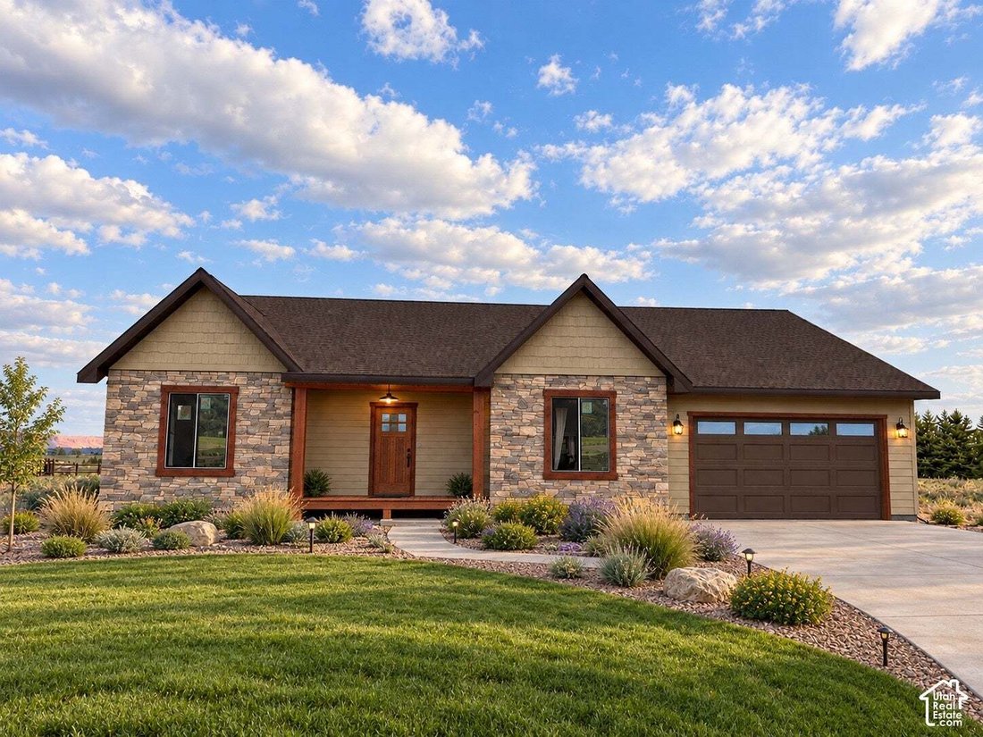 House in Grover, Utah, United States 1 - 18982576