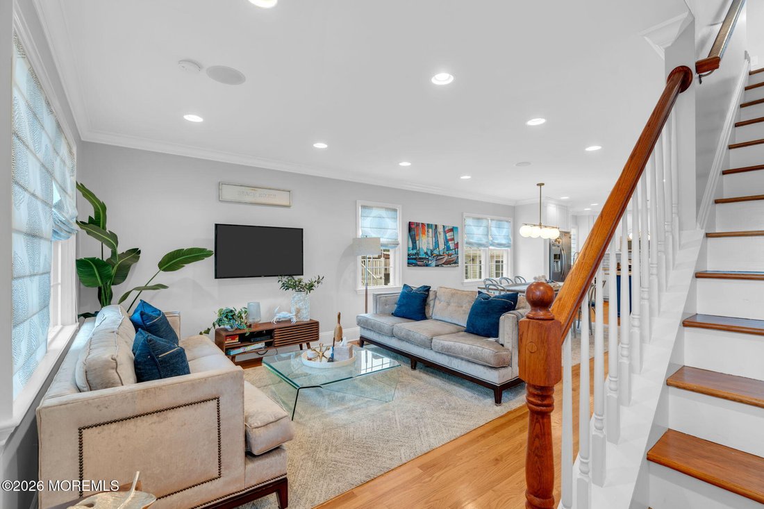 House in Seaside Park, New Jersey, United States 4 - 18982429