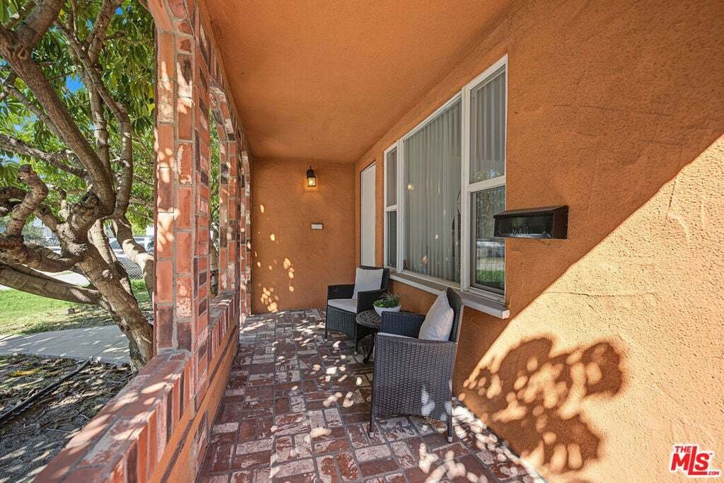 Los Angeles, California, United States 4 - 18740317