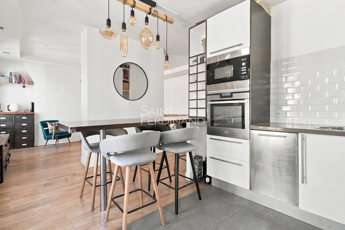 Apartment in Montmartre, Paris 18e Arrondissement, Paris 5 - 18982871