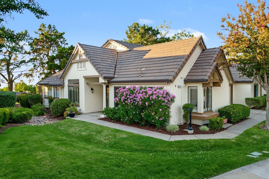 Condo in San Jose, California, United States 2 - 18982800