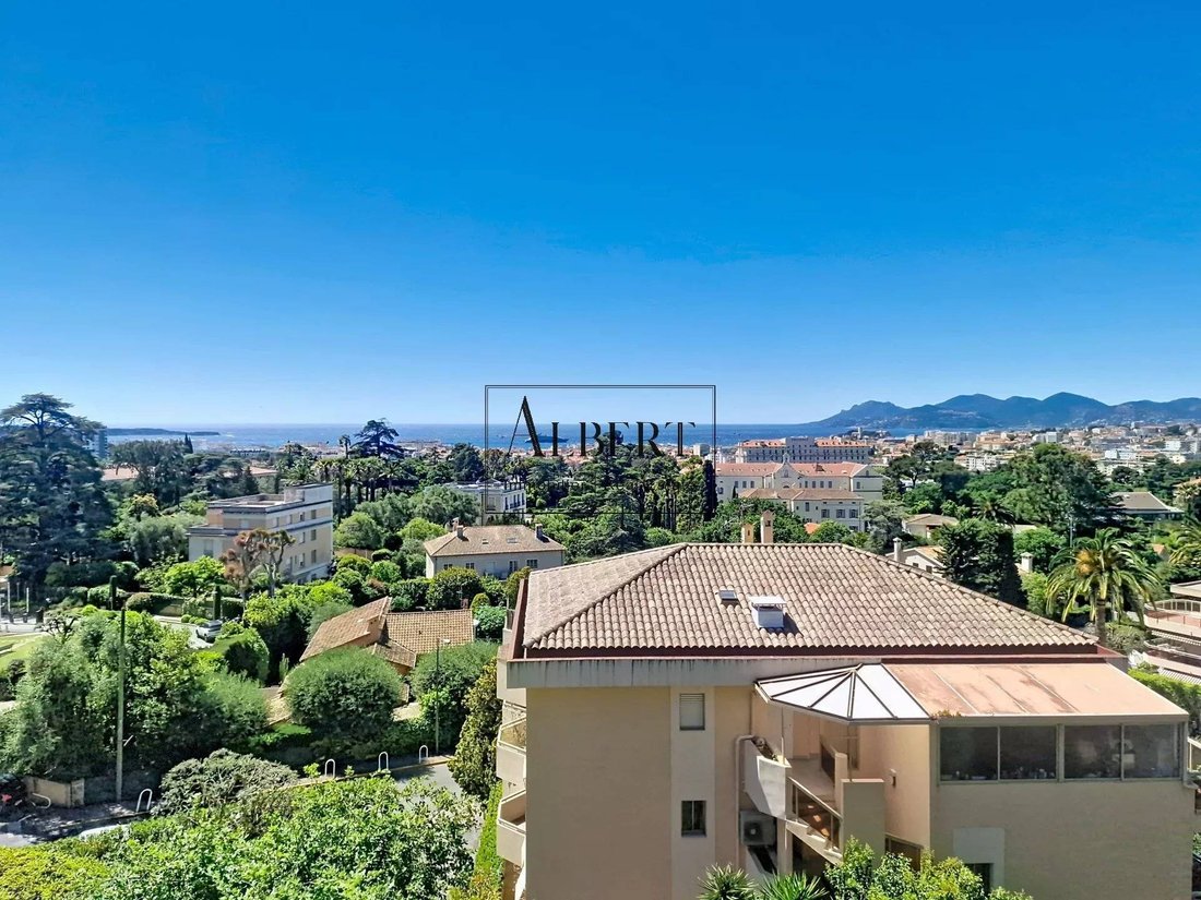 Apartment in Cannes, Provence-Alpes-Côte d'Azur, France 2 - 17947869