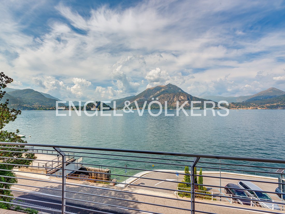 Villa in Varenna, Lombardy, Italy 4 - 18983196