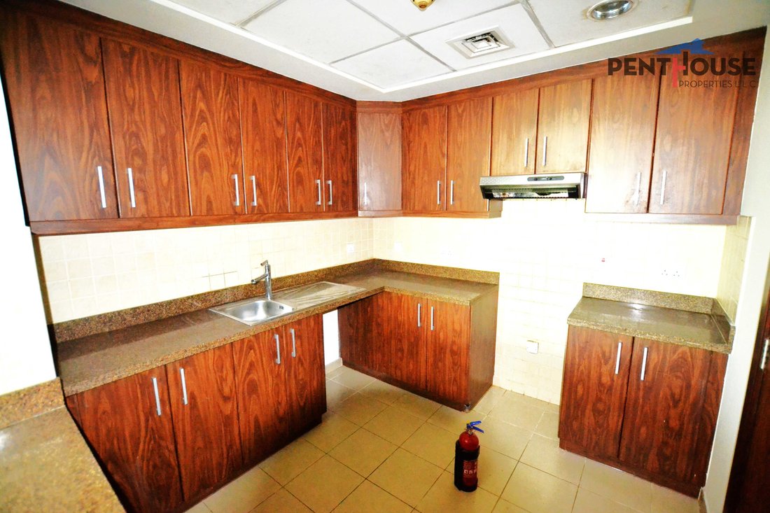 Apartment in Business Bay, Dubai, United Arab Emirates 5 - 18982900