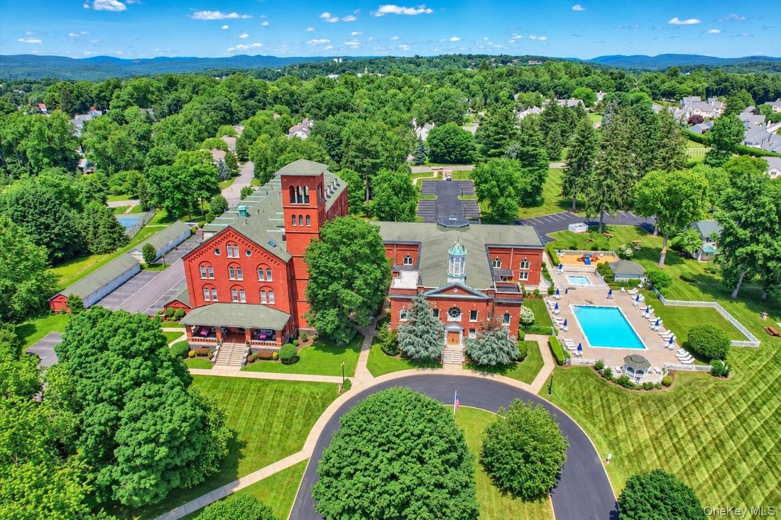 Condo in Peekskill, New York, United States 3 - 18982873