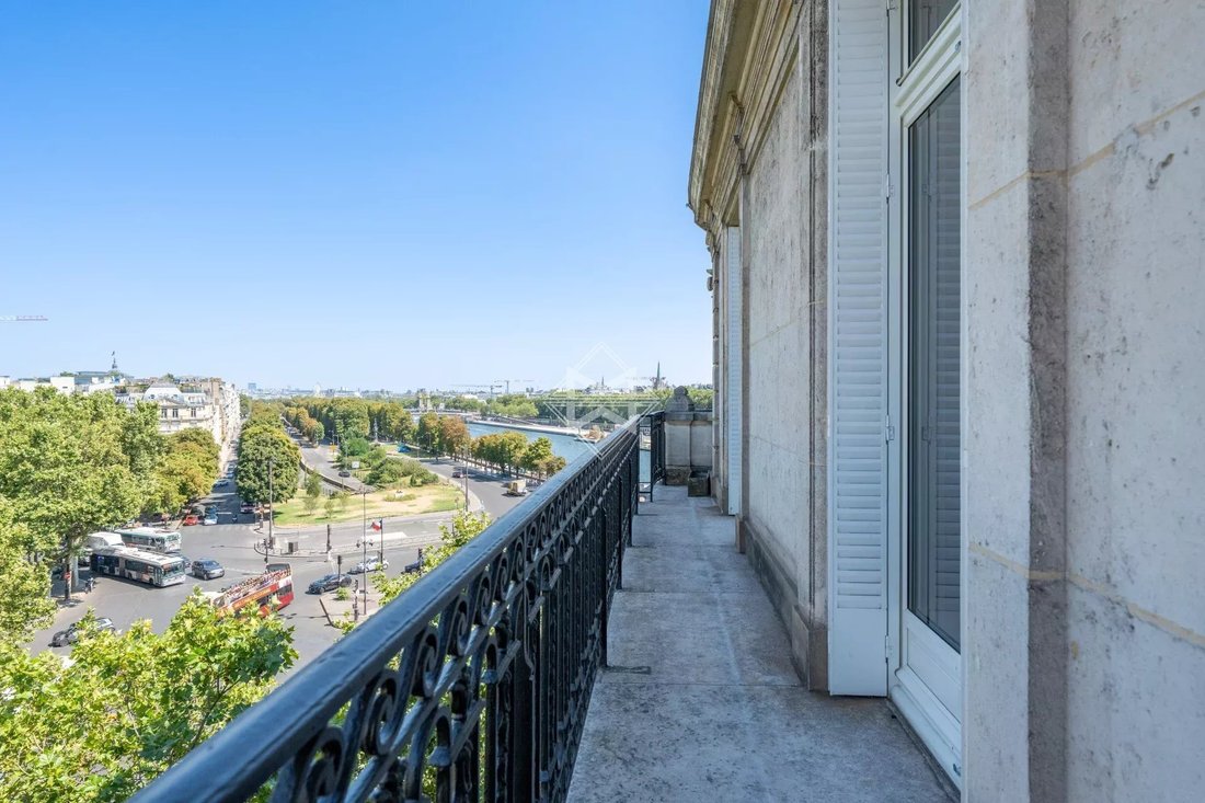 Apartment in Triangle d'Or, Paris 8e Arrondissement, Paris 4 - 18982892