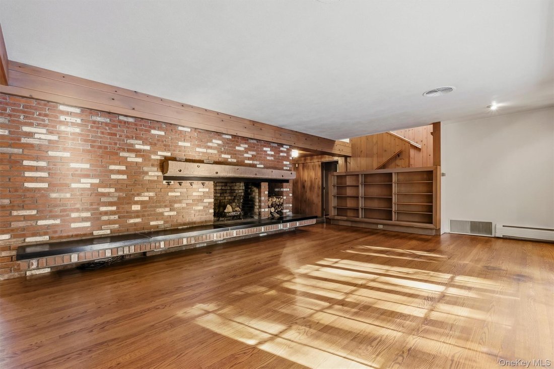 House in Spackenkill, New York, United States 5 - 18982860
