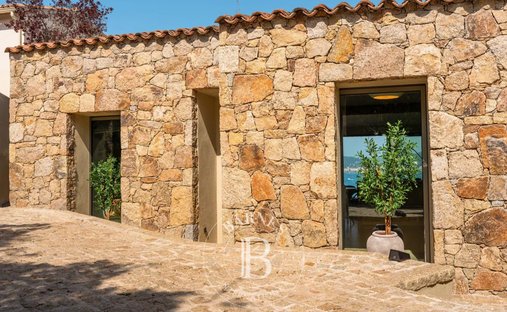 Villa in Grosseto-Prugna, Corsica, France 1