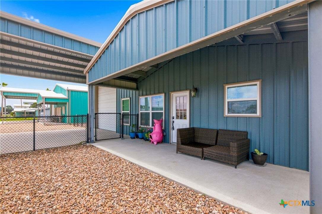 House in Palacios, Texas, United States 3 - 18982622