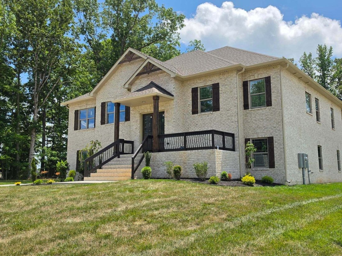 House in Clarksville, Tennessee, United States 1 - 18983055