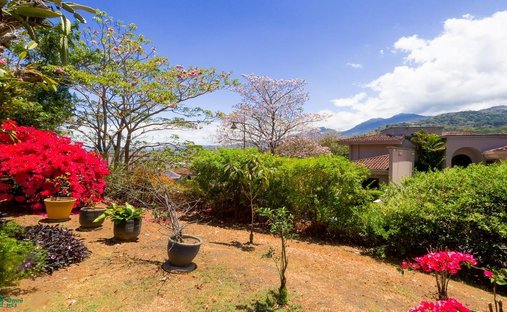 House in San Rafael, San José Province, Costa Rica 1