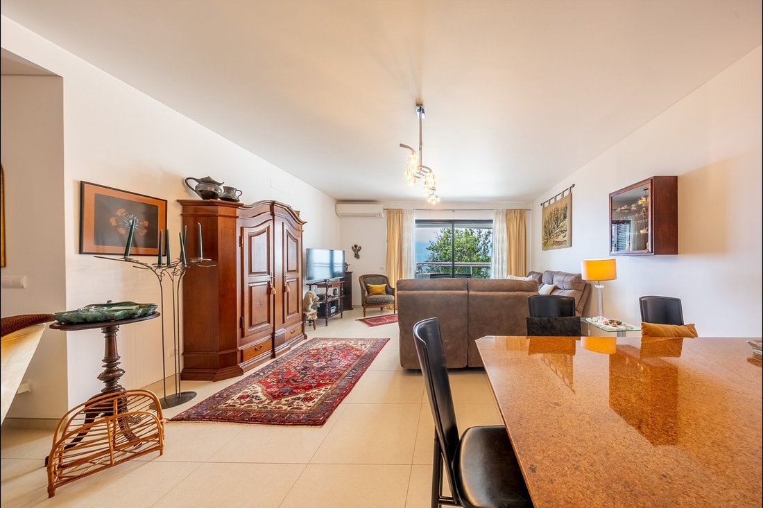 Apartment in Silveira, Lisbon, Portugal 3 - 18982957