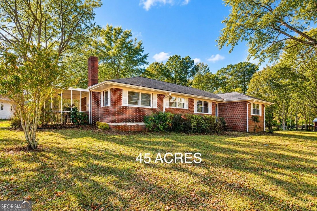 Farm Ranch in Conyers, Georgia, United States 1 - 18983213