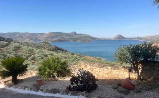 Finca in Iznajar, Andalusia, Spain 1