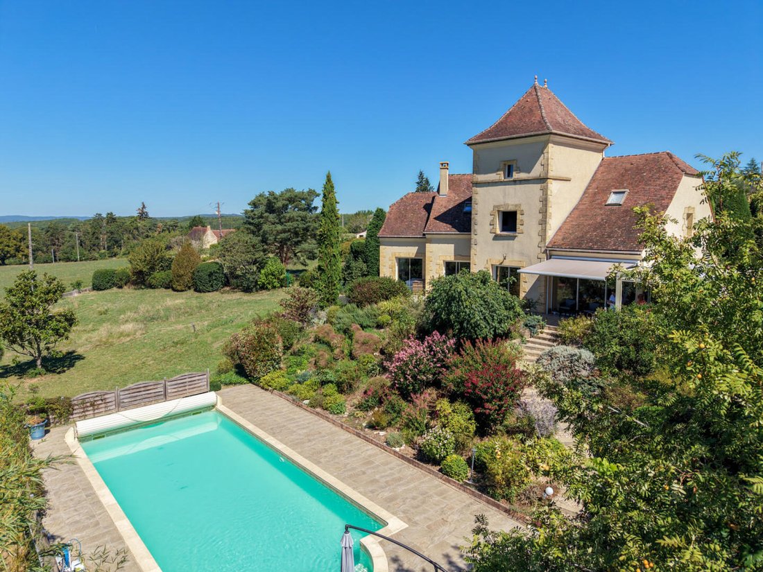 House in Gourdon, Occitania, France 1 - 18982859