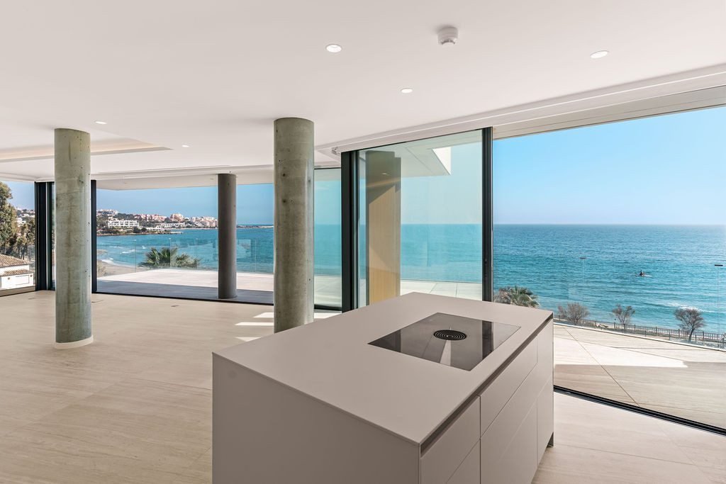 Apartment in Estepona, Andalusia, Spain 5 - 18982899