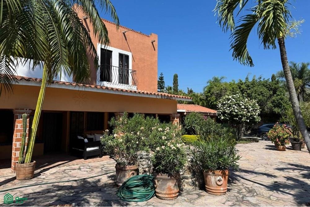 House in Cuernavaca, Morelos, Mexico 3 - 18030357