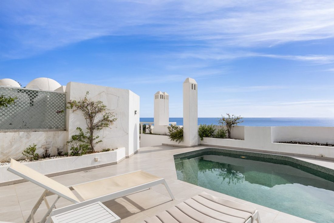 Apartment in Marbella, Andalusia, Spain 1 - 18982904