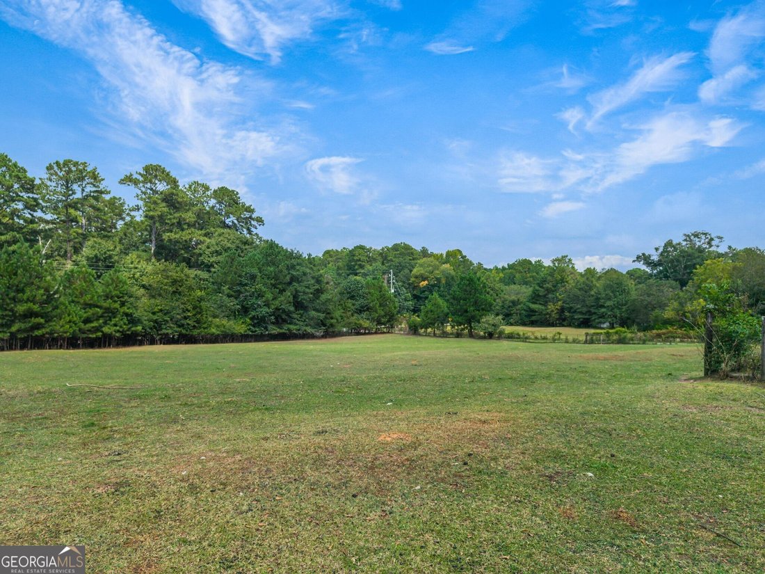 Farm Ranch in Conyers, Georgia, United States 4 - 18983213