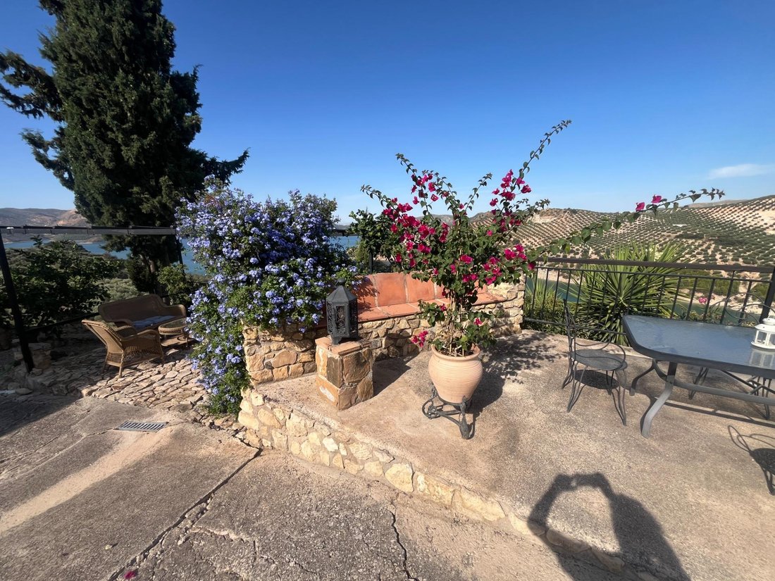 Finca in Iznajar, Andalusia, Spain 3 - 18982665