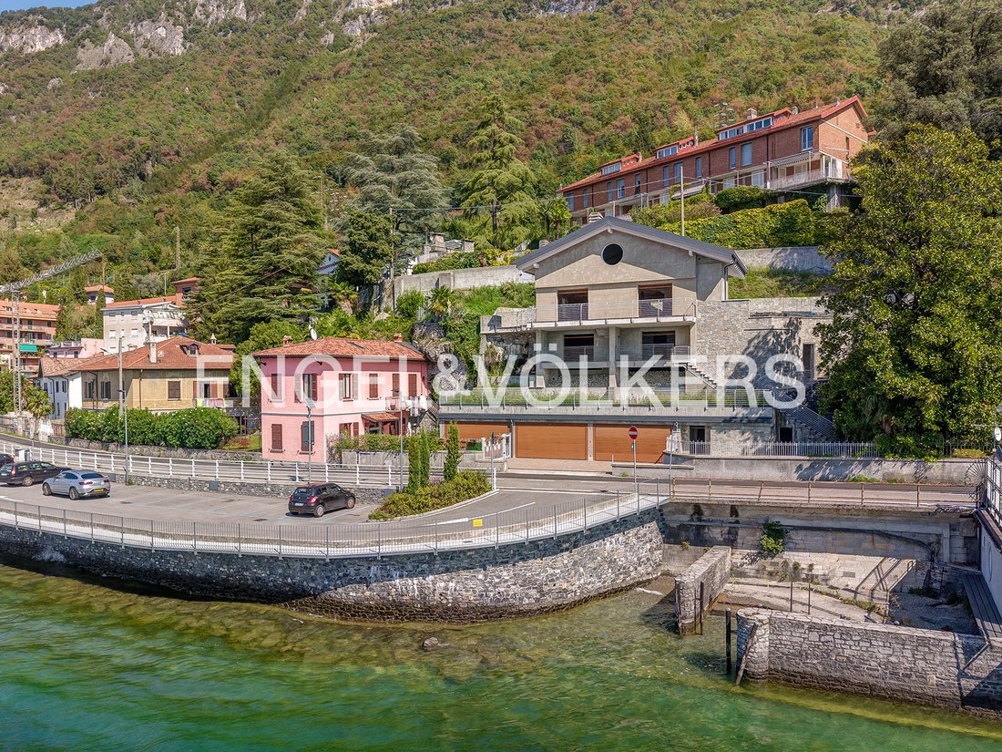 Villa in Varenna, Lombardy, Italy 2 - 18983196