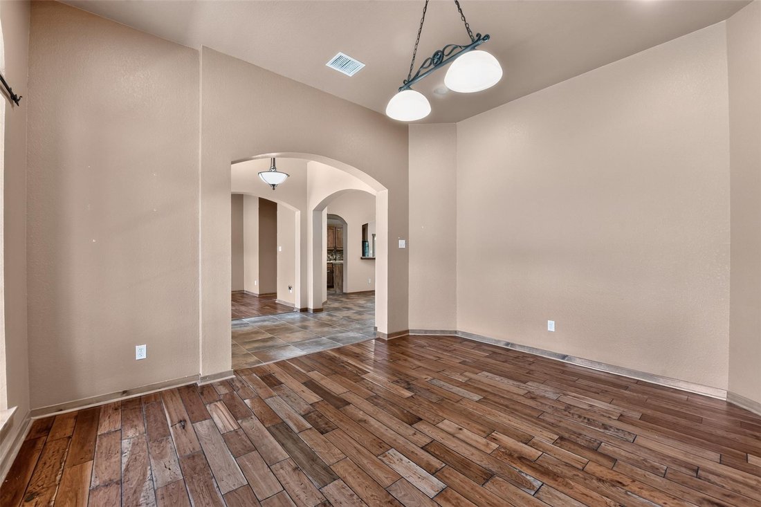 House in Cleveland, Texas, United States 5 - 18983681