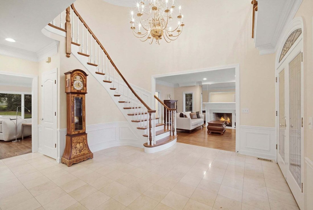 House in Barrington Hills, Illinois, United States 4 - 18983609