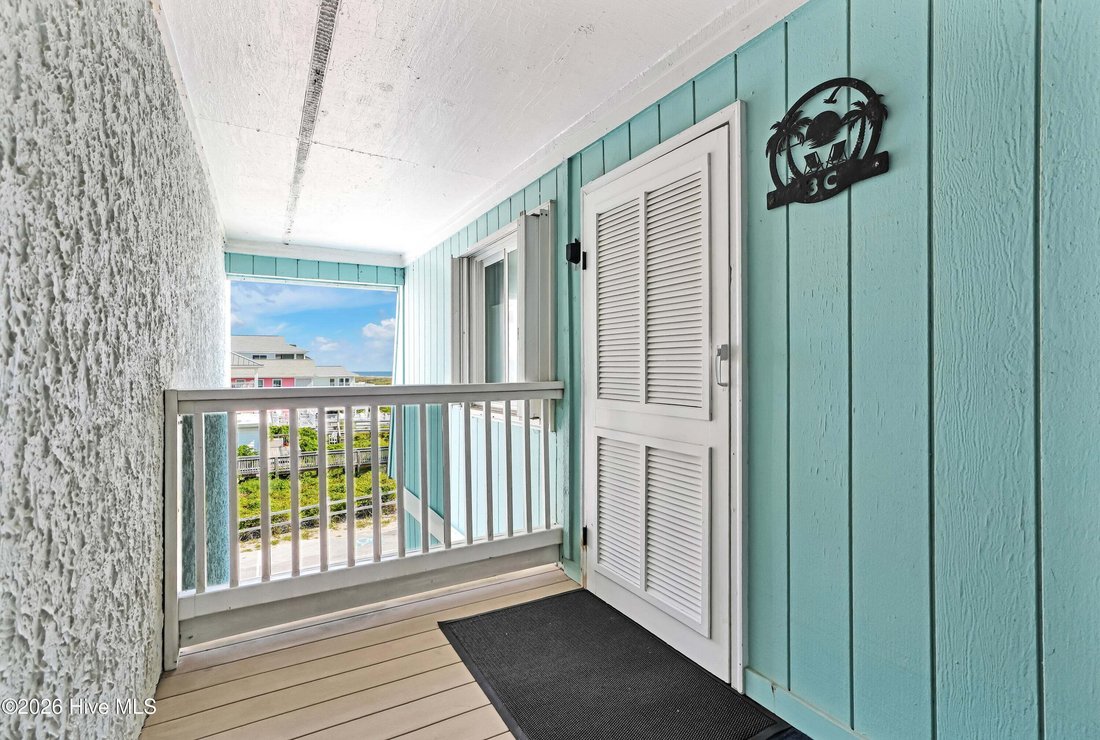 Condo in Carolina Beach, North Carolina, United States 4 - 18983398