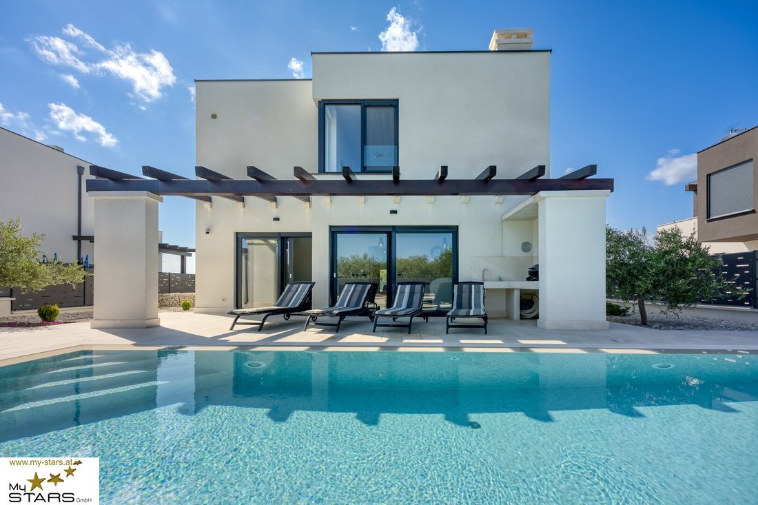 Villa in Galizana, Istria County, Croatia 4 - 18983707