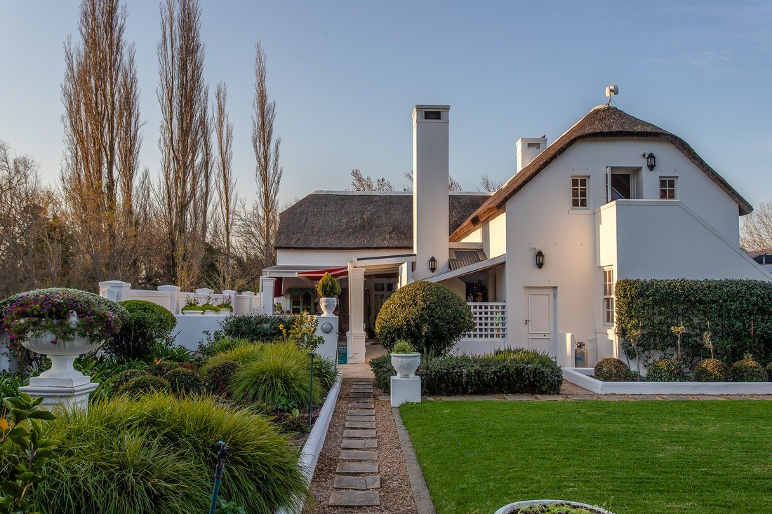 Country House in Stellenbosch, Western Cape, South Africa 2 - 18983712