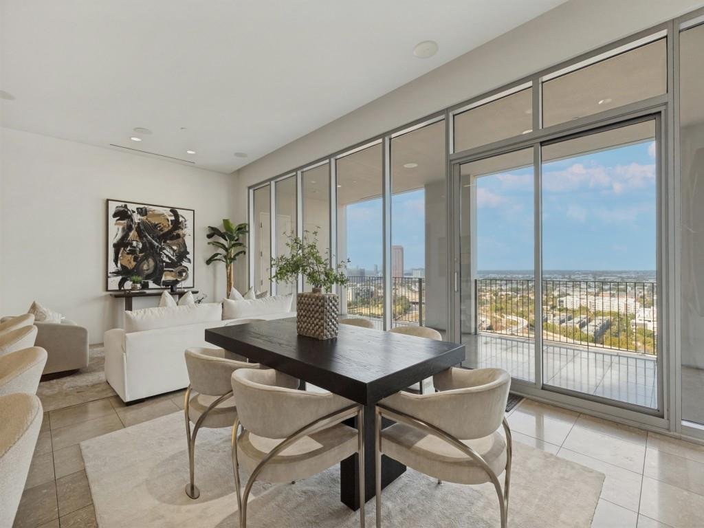 Condo in Dallas, Texas, United States 3 - 18970290