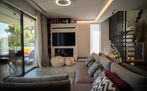 Penthouse in Voula, Attica, Greece 1